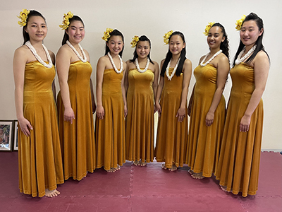 Hi'ilei Na Manu Iwa Na Pua Hala O Chigasaki